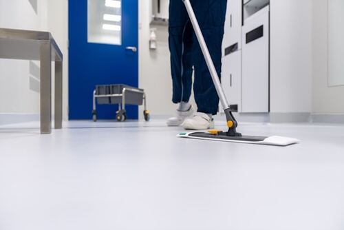 How Office Cleaning Services in Los Angeles Improve Workplace Productivity